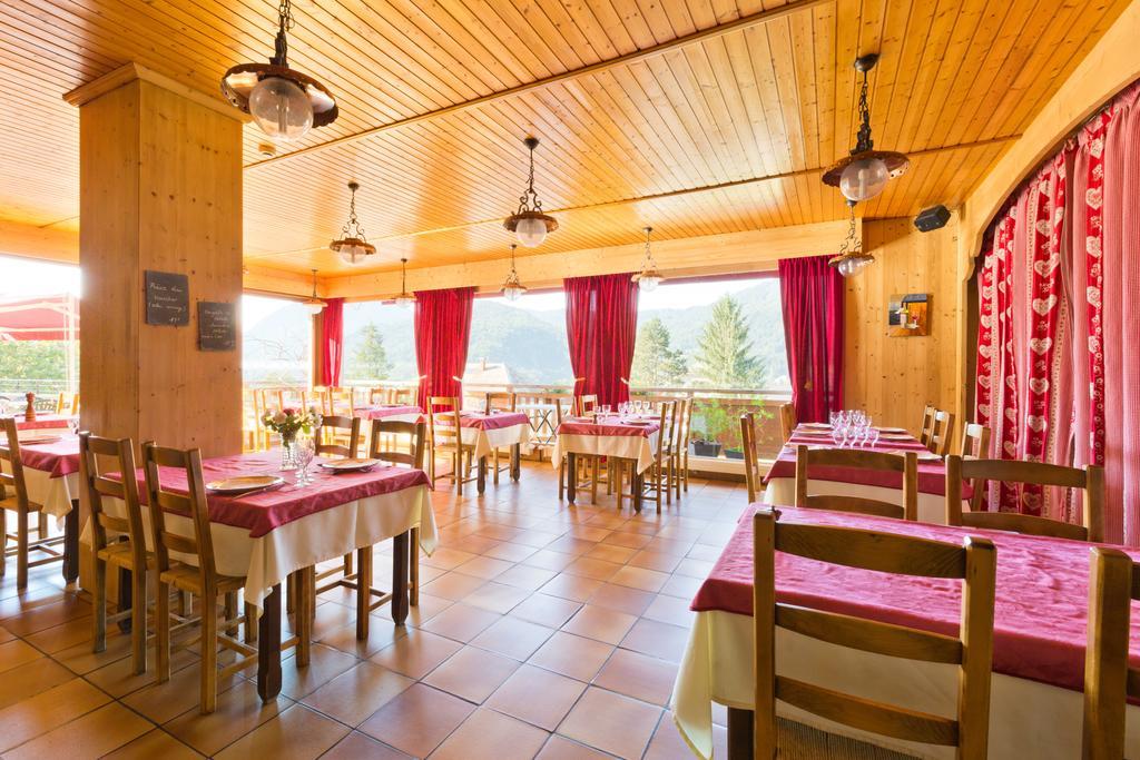 Accueil Savoyard Hotel Mieussy Eksteriør billede
